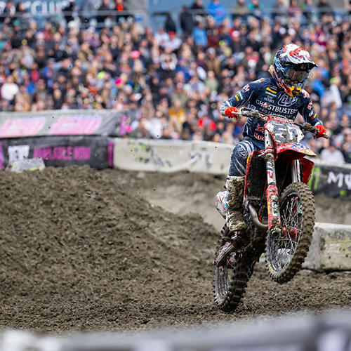 JUSTIN BARCIA BATTLES TO TOP 10 FINISH IN TECHNICAL SEATTLE SUPERCROSS